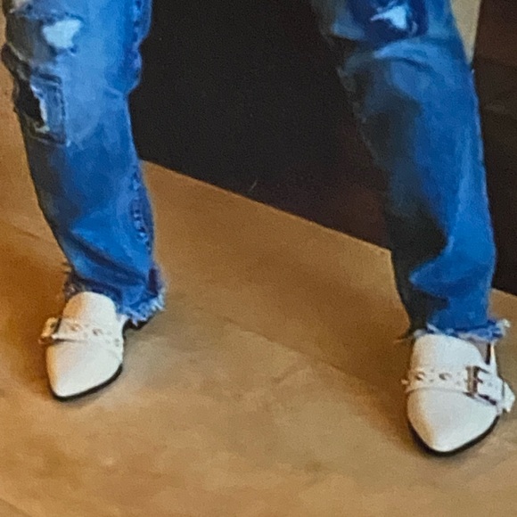 White flat mules - Picture 3 of 8